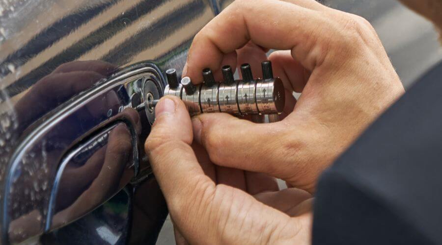 Expert Emergency Roof Repairs services in Palmersville, TN